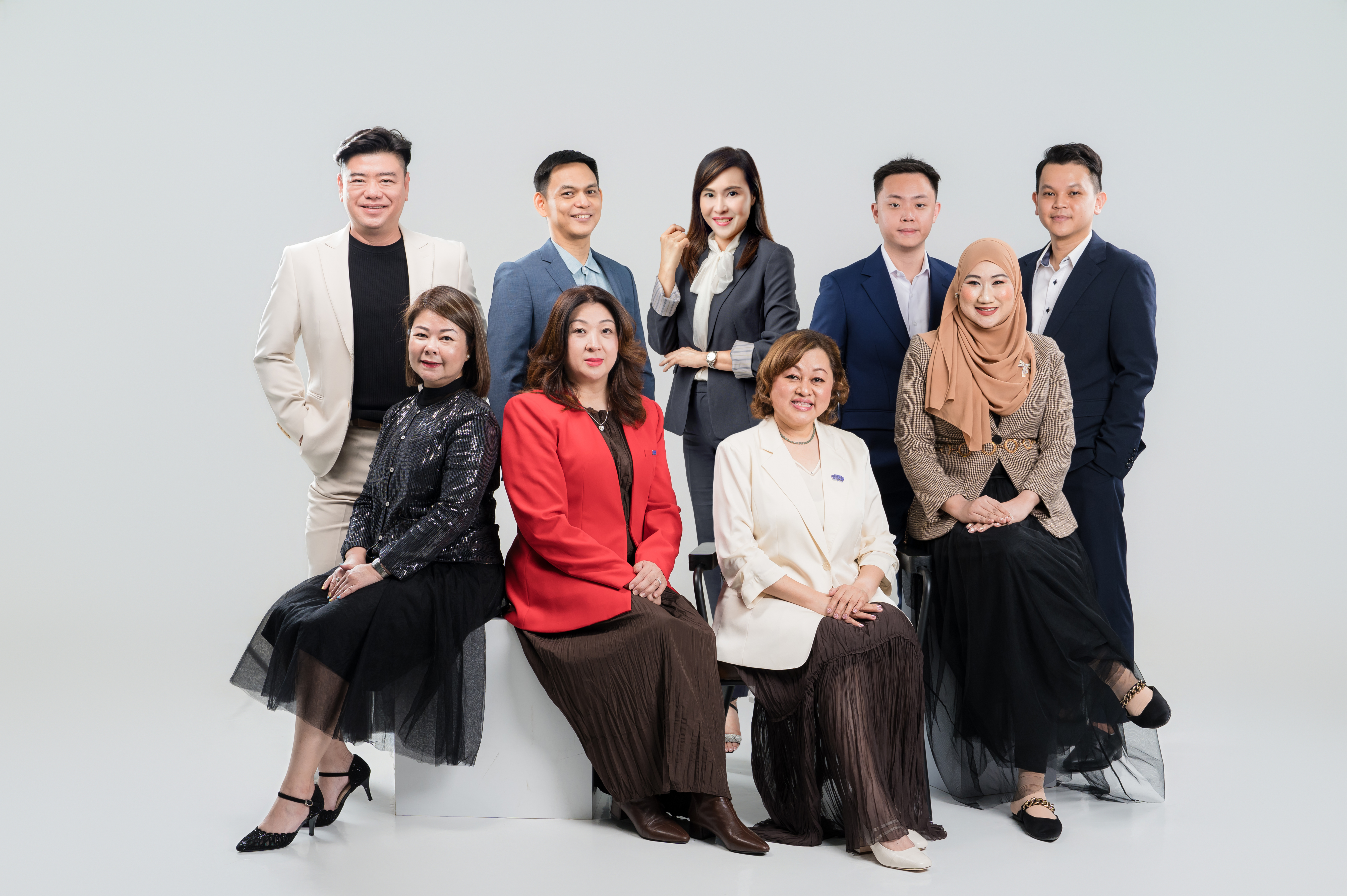 F&B Division committee members